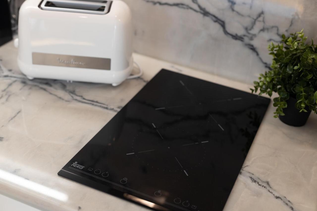 Sweet Flat 4Two In City Center, Balcony & Air Conditioning ポルト エクステリア 写真